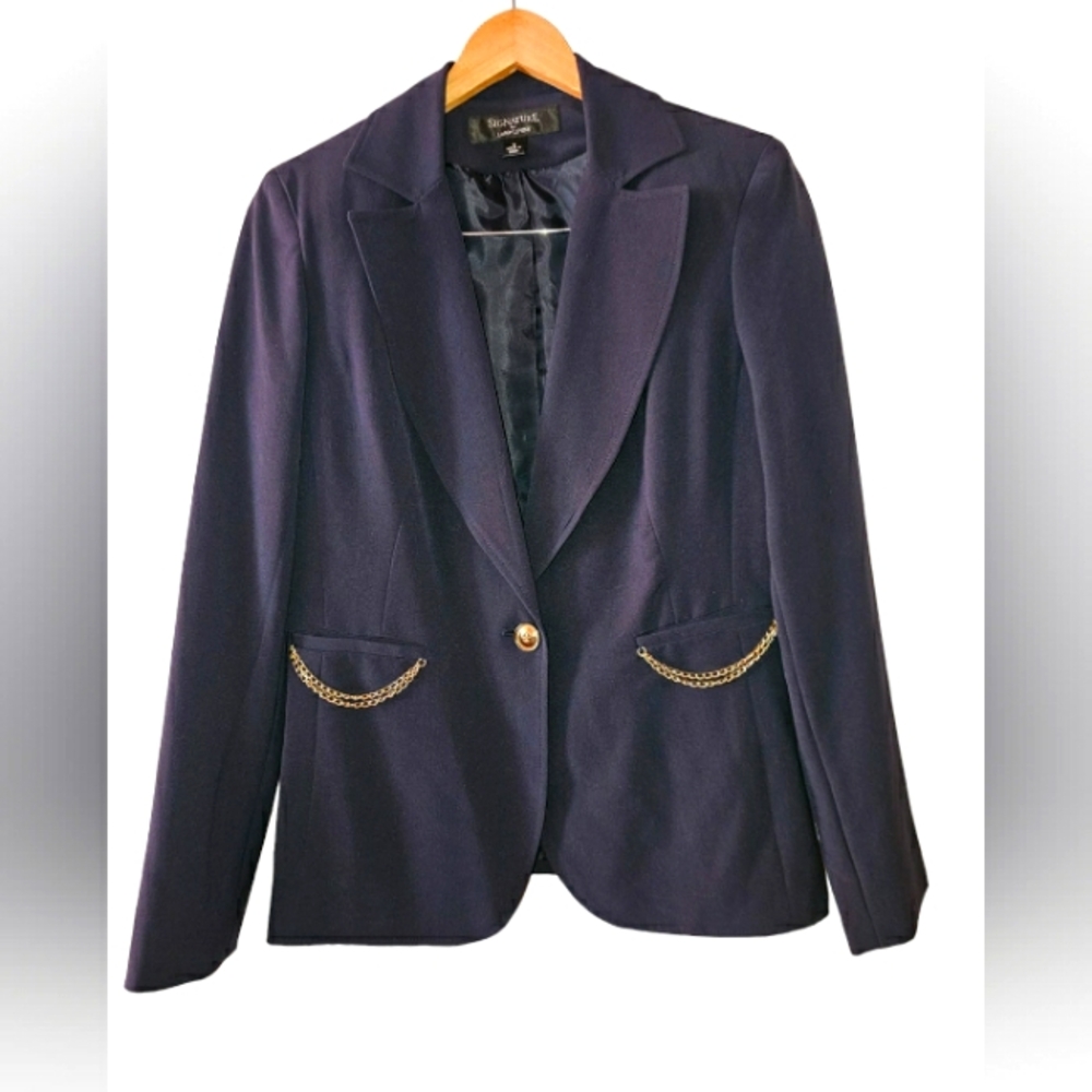 Signature by Larry Levine woman blue  blazer ,size 6